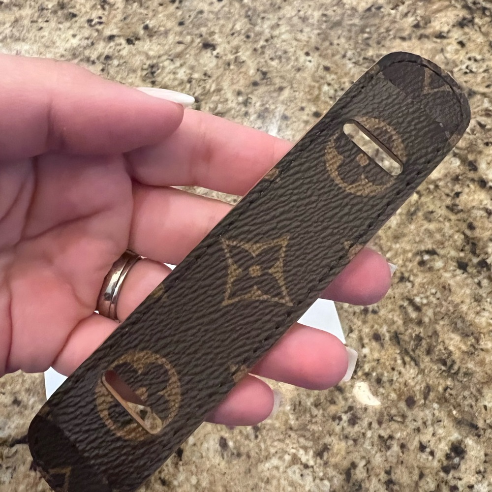 Louis Vuitton Monogram Shoulder Strap Comfort Pad
